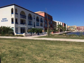 Appartement T2 climatisé avec piscine et parking à Port Barcarès - FR-1-81-402
